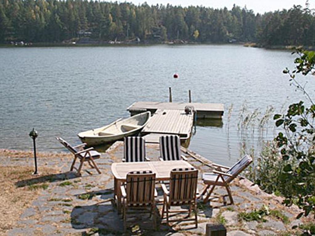 Villa Loevkulla With Sauna Loparo Δωμάτιο φωτογραφία